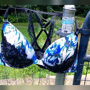 Cacique 48D bra